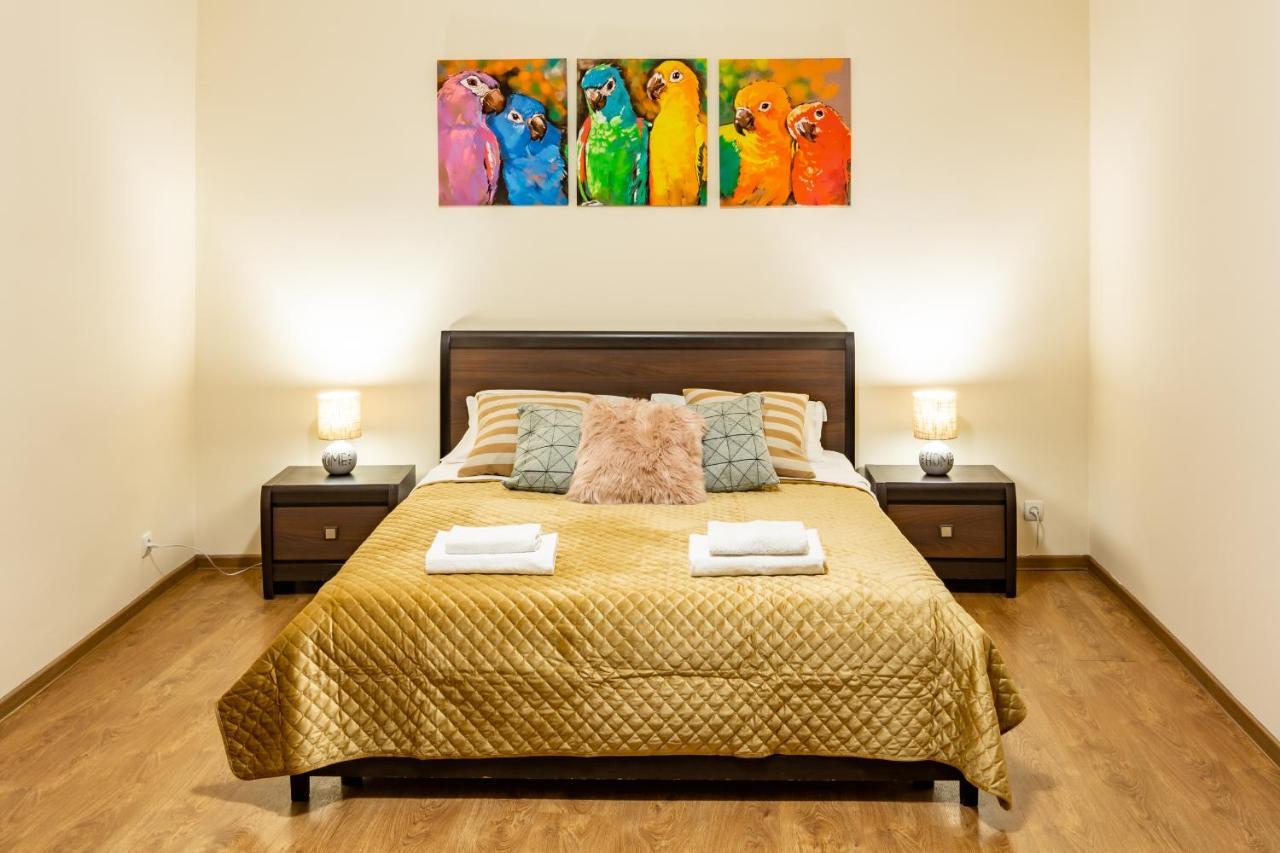 לבוב Rainbow Apartment Near Rynok Sq מראה חיצוני תמונה