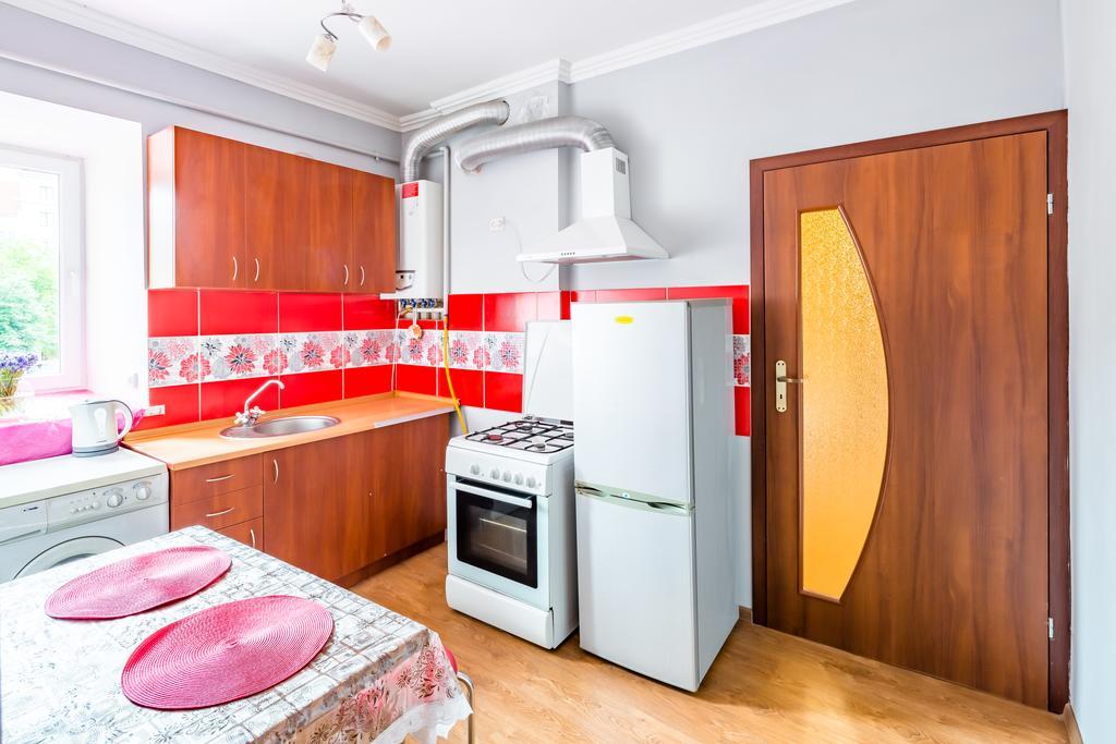 לבוב Rainbow Apartment Near Rynok Sq מראה חיצוני תמונה